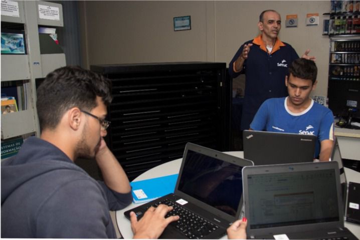 ‘Lab Móvel Senac’ leva capacitação profissional para dentro das empresas, em Manaus
