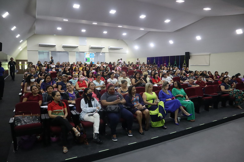 Prefeitura de Manaus promove ‘1º Encontro Formativo para os Estagiários de Apoio Escolar da Modalidade Educação Especial’