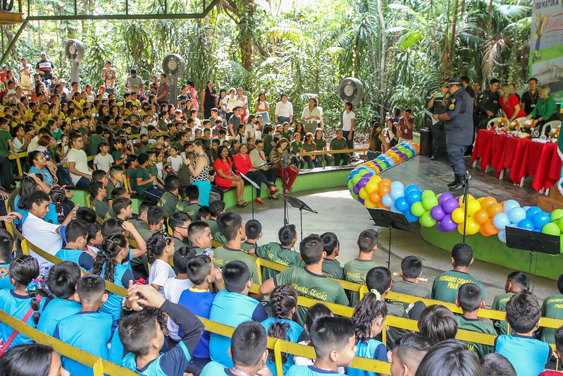 Alunos da Prefeitura de Manaus participam da formatura do ‘Proerd Kids’