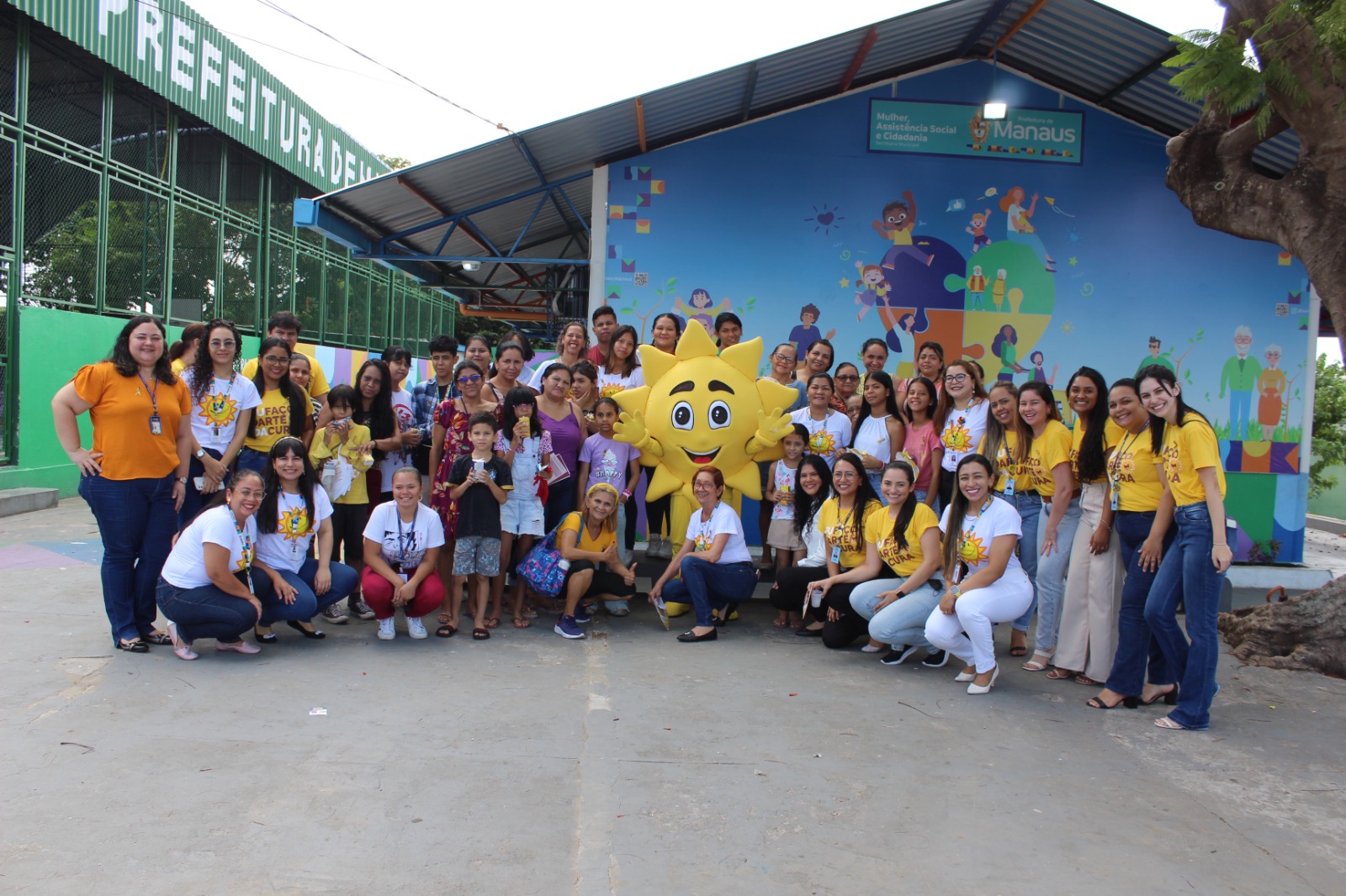 Prefeitura promove palestra alusiva ao mês de prevenção ao câncer infantojuvenil a usuários do Cras