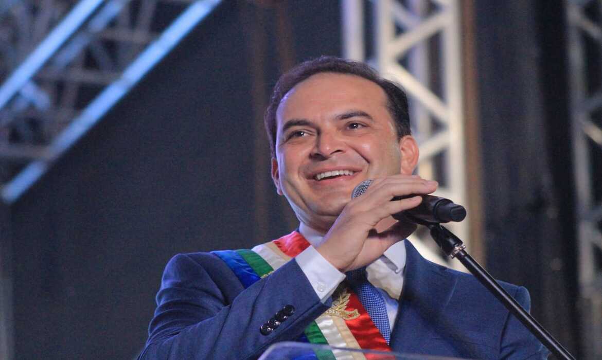 “Vamos capacitar o parintinense para disputar e conquistar as vagas”, diz Mateus Assayag ao anunciar Concurso Público 2025